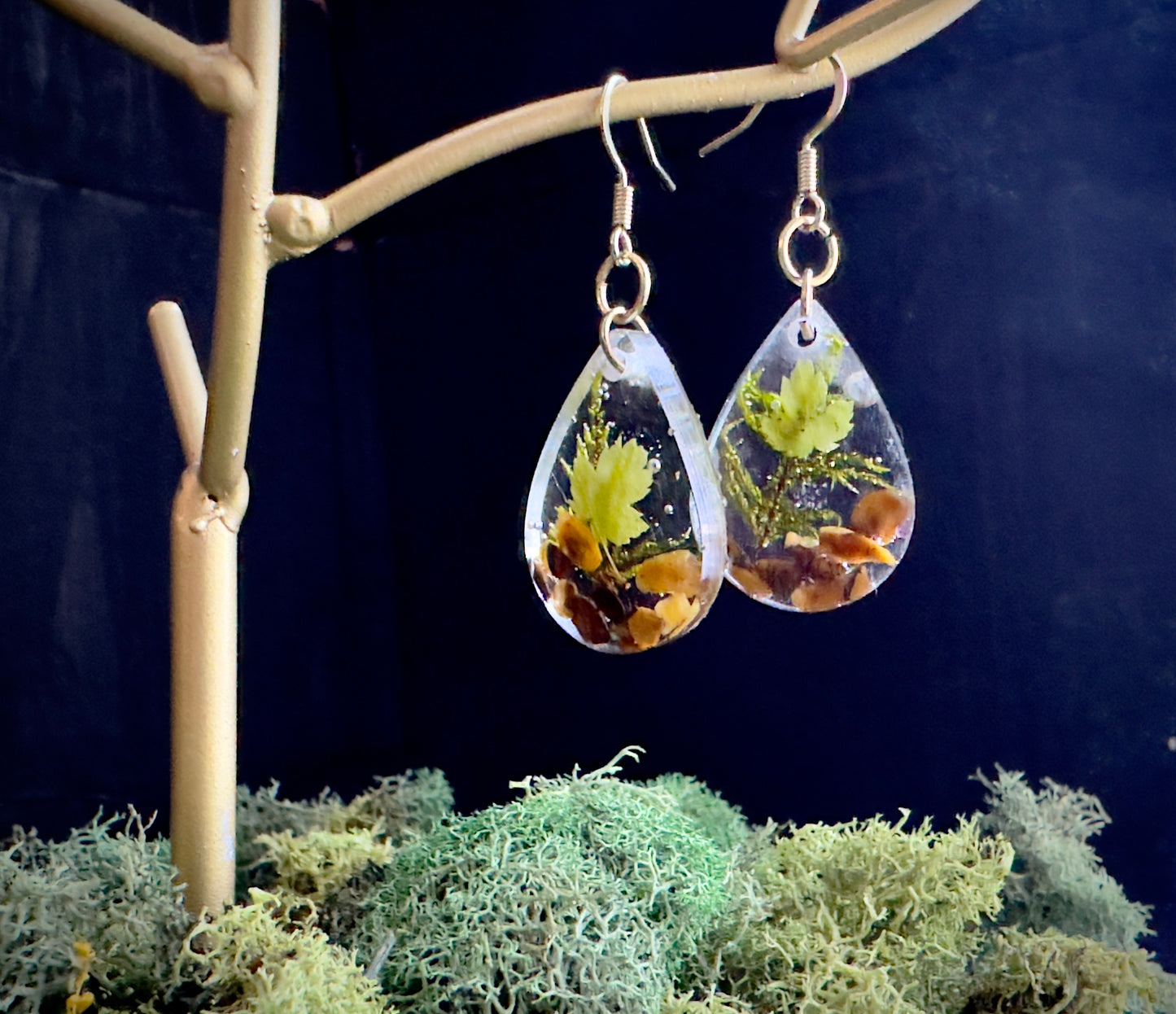 Maple Moss Tigers eye Earrings